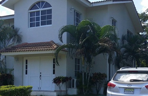 Urbanizacion Tavarez Villa | 12BD guest-friendly complex, pool, tennis/basket/soccer, near beach/shops/bars