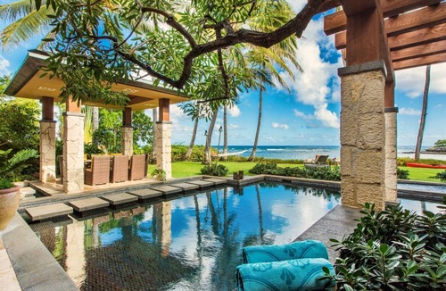 Kahala House | 15% Off Summer Special! Luxury Oceanfront Estate: Banyan House 4BD
