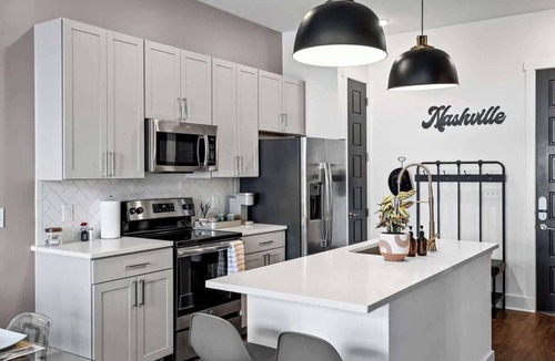 Sobro Apartment | 1BR Walk to Broadway & Music City Hotspots