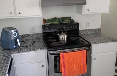 Sun Bay South House | 2-bedroom house in South Tampa with WiFi, AC Hammocks bikes and pet friendly!