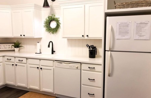 Cape May House | 2 Blocks to Mall - 8 Minute Walk to Beach