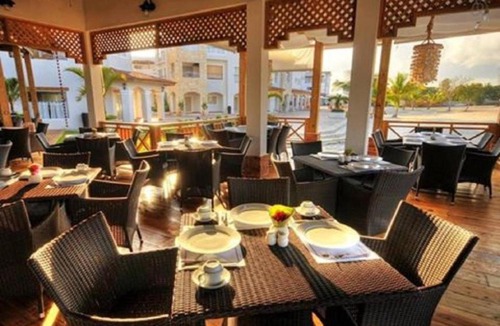 Dominicus Apartment | 2BR 2BA Beachfront 63
