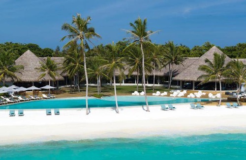 Ifuru Resort | 330 m² Resort ∙ 2 bedrooms ∙ 20 guests