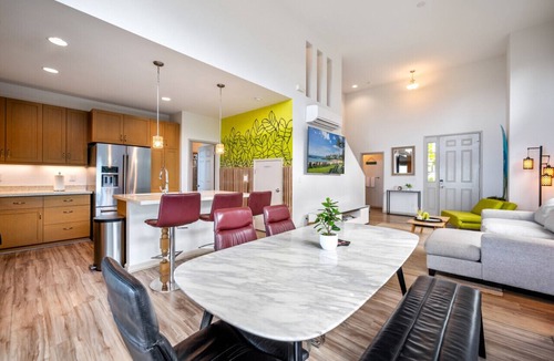 Makaha Valley House | 3BR, Near Beach, Game RM, Private Spa, Pool, Gym