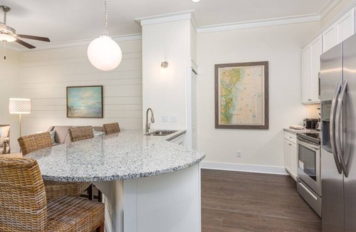King City Condo | 400 Ocean King Suite 2201 2nd Floor