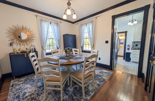 West Cape May House | 4BR WCM - Linens Included, Beach Box, Pet Friendly