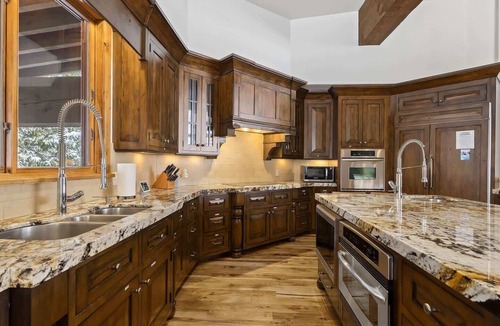 Salt Lake Mountain Resorts Ski Chalet | 5BR I Apex Lodge - Solitude Resort with Hot Tub