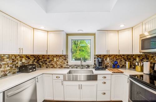 Brant Lake House | 6 Bedroom House at Schroon River