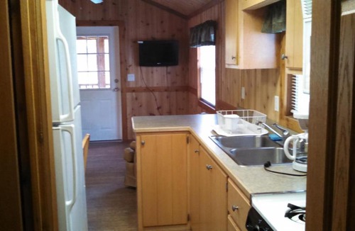 Corinth Resort | Alpine Lake Lakefront Cabin 8