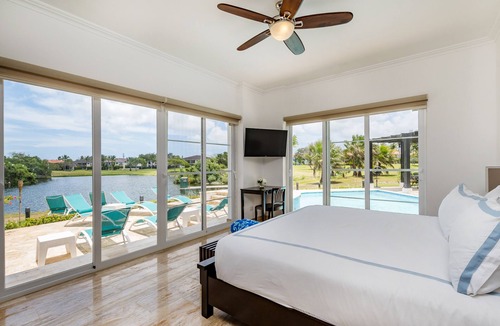 Bavaro Villa | Amazing Private Villa with Chef & Maids