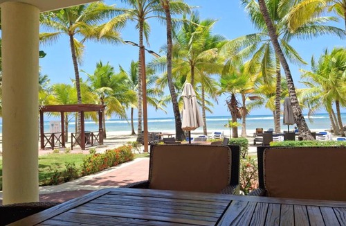 Villas Del Mar Apartment | Apartamento Frente Al Mar Caribe, Vistas Expectaculares, Playa Juan Dolio, RD - 1er Nivel y 4to Nivel con Ascensor