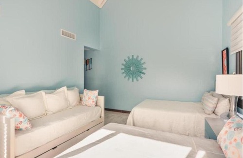 La Iglesia Apartment | Apex Executive Apartments - Port