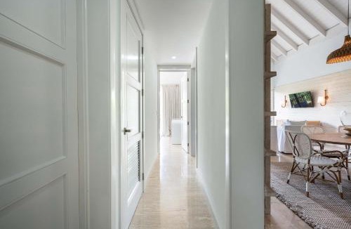 La Iglesia Apartment | Apt with 2BR & balcony beach access in Portillo