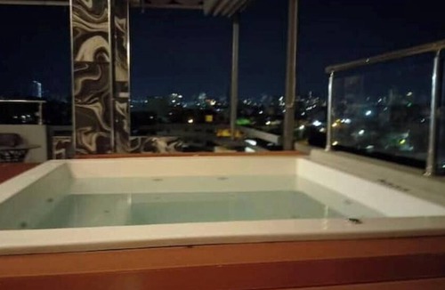 Evaristo Morales Apartment | Apto Premium com Jaccuzi+AC+Wi-Fi @Santo Domingo RD