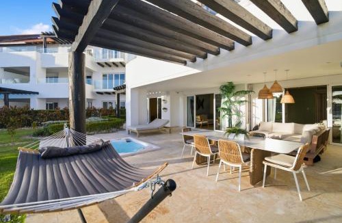Cap Cana Marina Apartment | Beachfront Luxury Punta Palmera at Cap Cana Marina