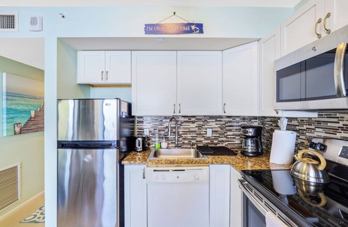 Marco Island Condo | Beautiful beachfront, along with breathtaking sunset views