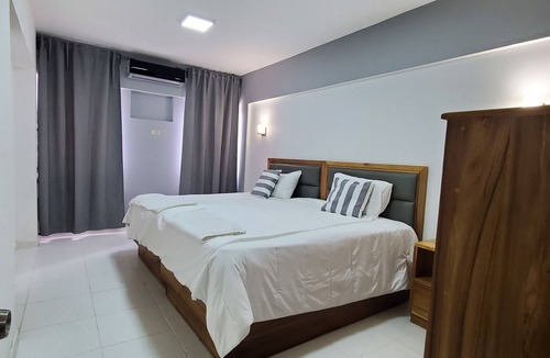 Reparto Ibarra Hotel | ♥ Best Price♥5 minutes walk to Boca Chica Beach