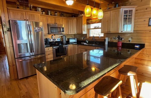 Cana Cabin | Blue Ridge Parkway Panoramic Paradise-60 Mile View