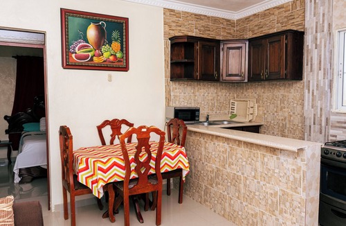 Corales del Sur Hostel | BNB Family Budget Hotel