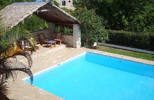 La Mulata House | Budget room in Dominican house with pool
