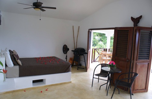 Samana House | Bungalow für 3 Gäste mit 50m² in Punta Balandra