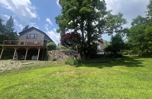 Bolton Landing House | Camp Ridgewood- Spacious 6-bedroom house in lovely Bolton Landing with AC