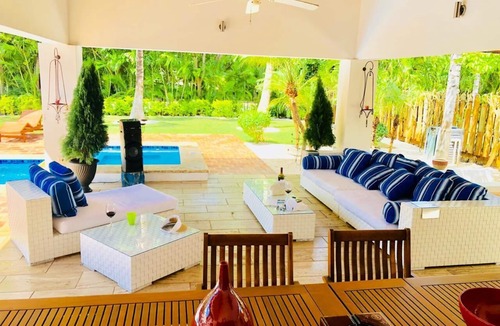 Los Lagos House | Casa de Campo La Romana