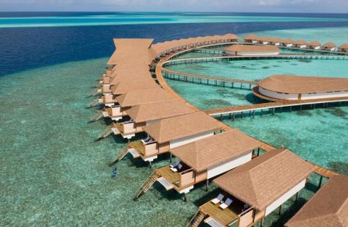 Aarah Resort | Cinnamon Velifushi Maldives - One-way Free by Speedboat