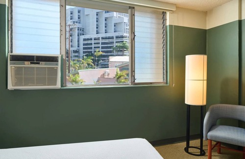 Ala Moana Hotel | City View Two Queens, 3 Units, Koi Pond & Garden Views, Poolside Relaxation