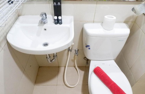 Surabaya Apartment | Comfy and Modern Wonderful 2BR Apartment at Tanglin Supermall Mansion By Travelio