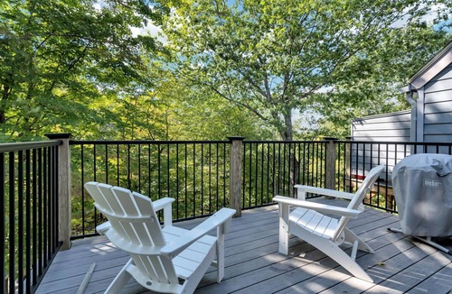 West Hartford Condo | Condo near Ski Hill, Renovated, Kingswood