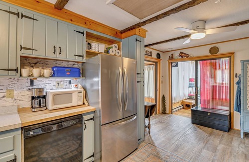 Schroon Lake Cabin | Cottage w/Shared Beach, Great Views, Walk to Town