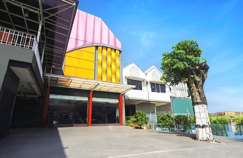 Malang House | Cozy Double Escape W/Free WiFi and Parking