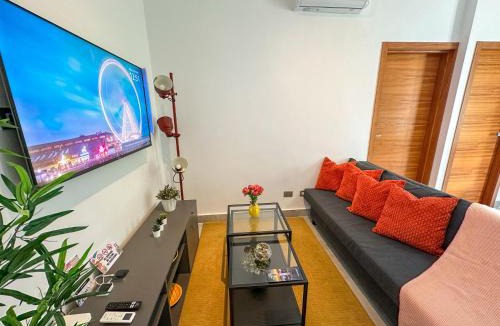 Nuevo Arroyo Hondo Apartment | Cozy & Modern Apartment Near Everything