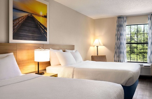 Shallotte Hotel | Days Inn by Wyndham Shallotte
