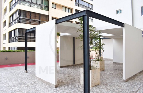 La Julia Apartment | Deluxe 1Bed Apt. City & Sea View WiFi, Pool & Gym