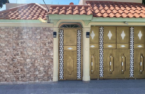 Los Frailes Villa | Amazing Villa With Pool Just 20 Minutes From The Airport!