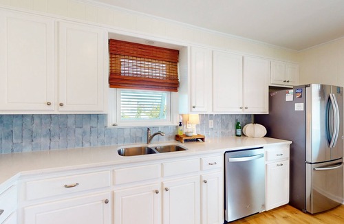 Topsail Beach House | Dog-friendly coastal home close to beach and local attractions