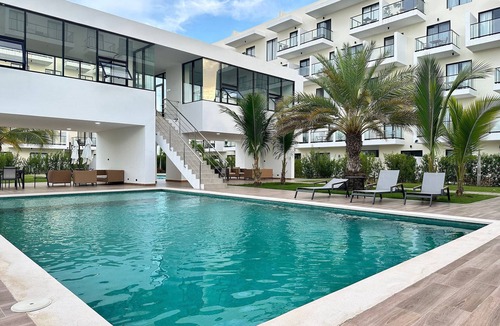 Punta Cana Condo | Downtown Studio w/Pool, Gym, WiFi – by Yellowkey