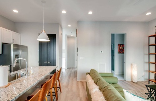 Talbot's Corner House | East Nash Double - 26 Beds Booking Fast