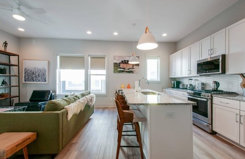 Talbot's Corner House | East Nash Double - 26 Beds Booking Fast