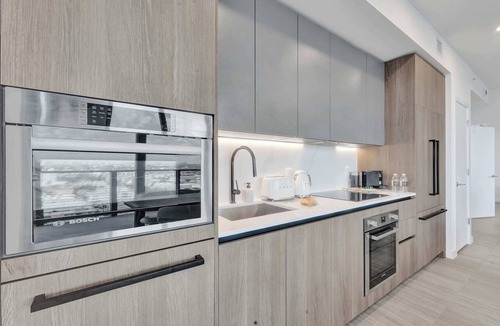 North Beach Condo | Elegant 4BR, 16th Floor | Balcony, Pool & Gym