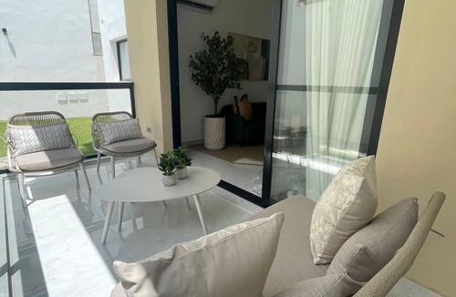Costambar Apartment | Emerald Oasis Costambar