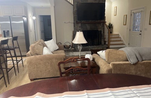 Cavendish House | Enjoy nature in this peaceful secluded home Perfect for family get away!