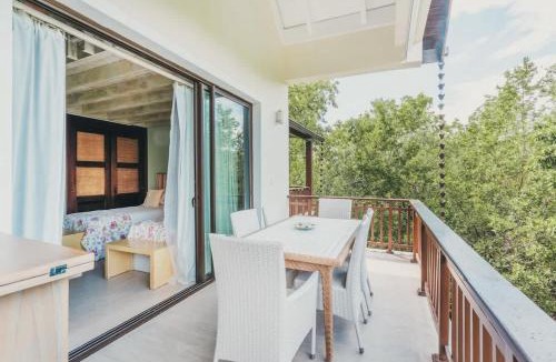 La Iglesia Apartment | Family Retreat 3-Bedroom Apartment near Beach