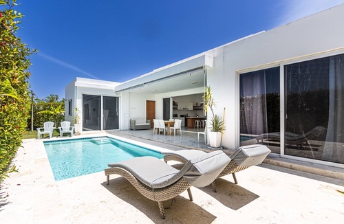 Playa Chiquita Villa | Family Villa with Private Pool in Sosua Ocean Village