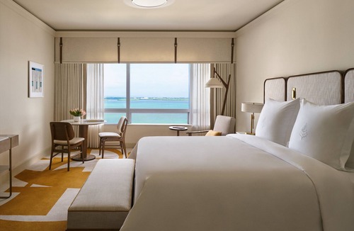 Brickell Hotel | Four Seasons Hotel Miami
