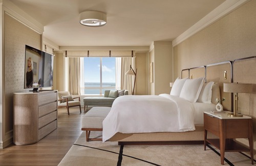Brickell Hotel | Four Seasons Hotel Miami