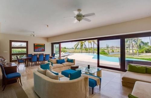 Punta Cana Villa | Golondrina Lake View