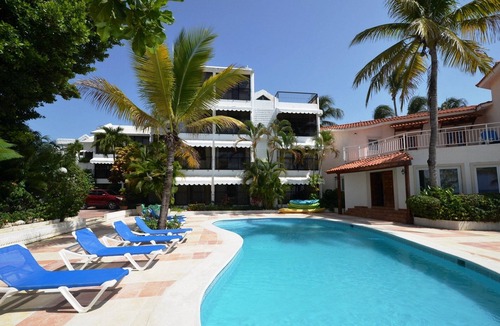 El Batey Hotel | Guest-friendly room in beachfront residence, pool/WiFi/AC/Cable TV, near all